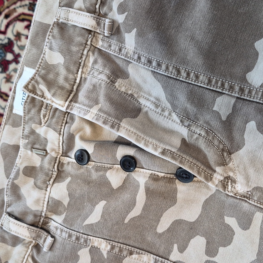 C.O.H.  Camouflage Cargo Pants Tan 26 - Picture 2 of 9